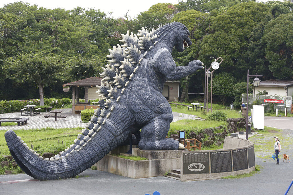 APTOPIX Virus Outbreak Japan Daily Life